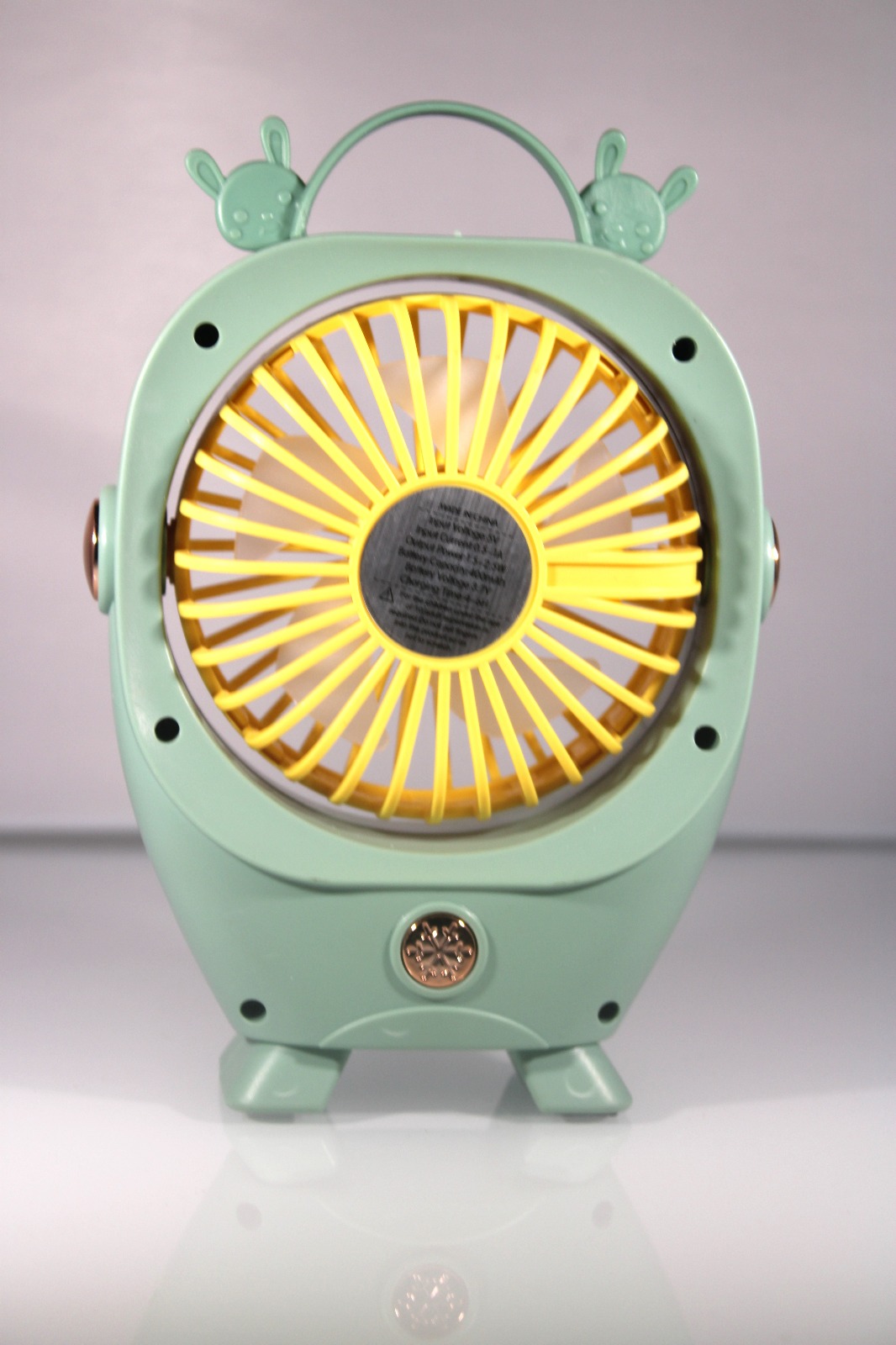 Mini Portable Fan – Enjoy a Cool Breeze Anytime, Anywhere